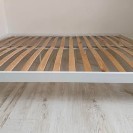 Kovový rám postele s roštem - 3