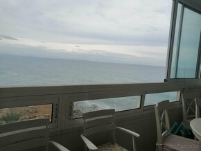 Apartmán s výhledem na moře v první linii u pláže La Mata, A - 3