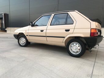 Prodám Škoda Favorit 136L ze soukromé sbírky, výjimečný stav - 3