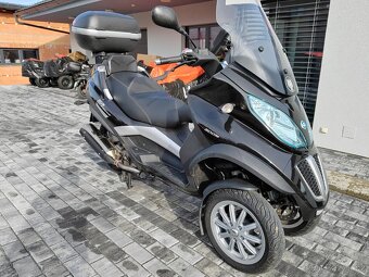 Piaggio Mp3 500 Lt řidičský průkaz B - 3