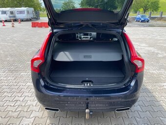 PRODÁNO Volvo V60 D6 Plug-in hybrid 212kw, hnědý intriér - 3