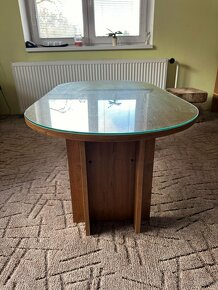 Konferenční stolek - 3