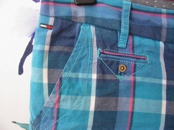 Bavlněné kárované kraťasy Tommy Hilfiger/unisex - 3