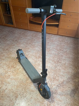 Xiaomi Electric Scooter 4 Lite 2 Generace - 3