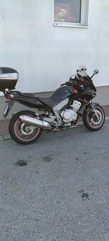 Honda CBF1000 - 3
