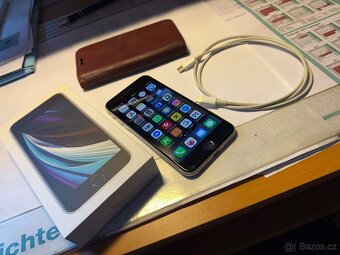 prodam iPhone SE 2020 - 3