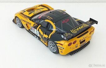 1:18 Autoart Chevrolet Corvette C6R ALMS 2007 - 3