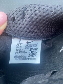 Běžecké tretry Nike Rival distance vel. 41 - 3
