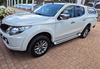 Mitsubishi L200 2.4 d DC Instyle - 3