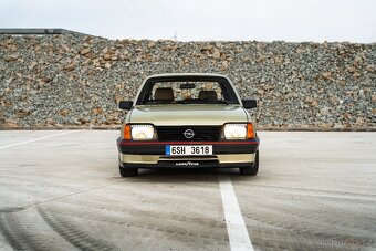 Opel Ascona C 2.0, nová STK - 3