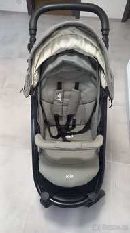 Kočárek JOIE - 3