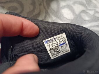 Dětské kotníkové boty Adidas Hoops - vel.35 - 3