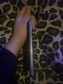 iPhone Xs Max na náhradní díly - 3