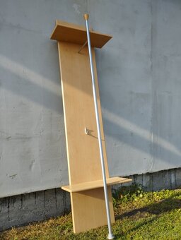 Věšáková stěna - 3