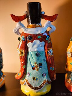 3 čínske sochy porcelán - 3