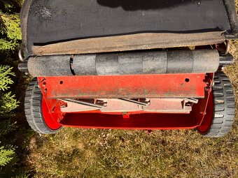 Ruční vřetenová sekačka Wolf Garten TC 38 M - 3