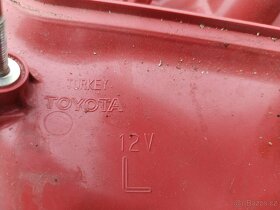 Toyota Auris 1 facelift lampa - 3
