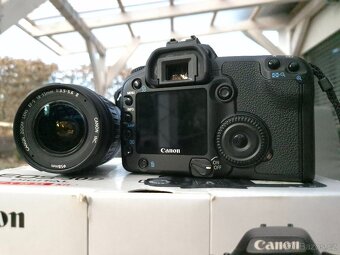 Canon EOS 30D + EF-S 18-55 KIT - 3