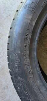 pneu Michelin 205/55 R16 - 3