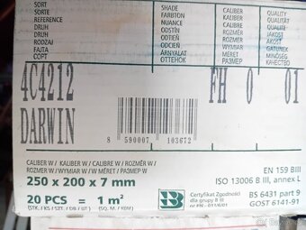 Obklad 250x200x7mm. do koupelny. - 3