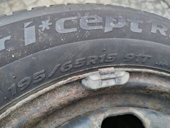 195/65/15 zimni pneu CONTINENTAL a BF GOODRICH 195/65 R15 - 3