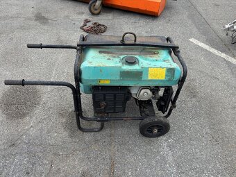 Elektrocentrala motorem Honda GX390, výkon 6 kW - 3