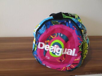 Barevná cestovní taška zn. Desigual - 3