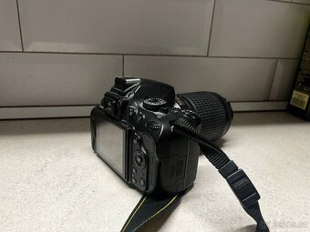 Nikon D5100, NIKON 55-200/4-5,6 G AF-S DX VR, Nikon 18-55 mm - 3