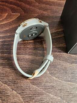 Hodinky Garmin VENU - 3