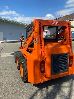 Locust 752 unc - 3