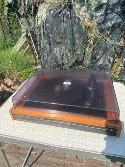 Retro gramofon Tesla - 3
