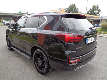 SSANG YONG REXTON 2.2 CRDi PREMIUM 4 X 4 AUTOMAT - 3
