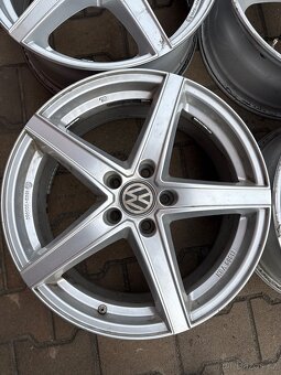 Alu disky Desent 7.5J X 18 5x112 Et 52 - 3