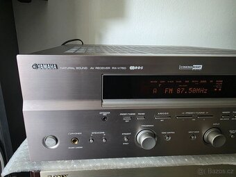 YAMAHA RX V 750 - 3