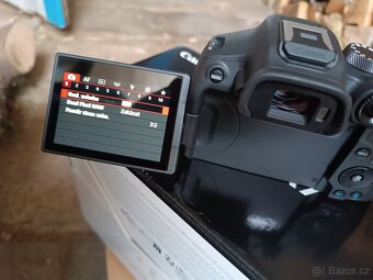 Canon EOS R7 v záruce - 3