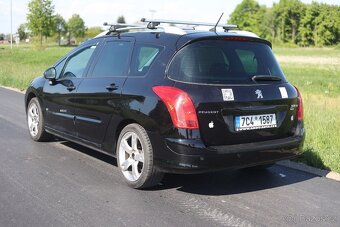 Peugeot 308, Peugeot 308SW, 1,6HDi automat, 7míst - 3