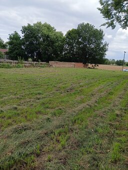 Prodám stavební parcelu - 3