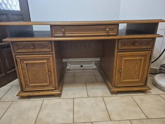 Zachovalý starší psací stůl - 3