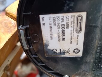 Pákový kávovar DeLonghi - 3