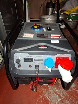 Elektrocentrála 7,1kW nepouzita - 3