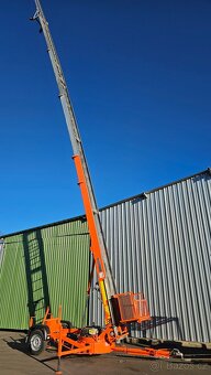 Stavební výtah BÖCKER 31m, kloub 11m - motor HONDA - CZ SPZ - 3