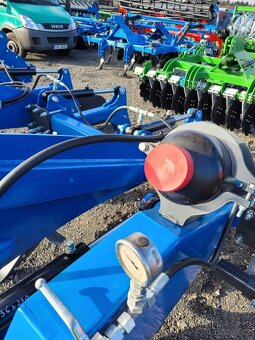 Dlátový pluh CZAGRO PD 300 H - 3