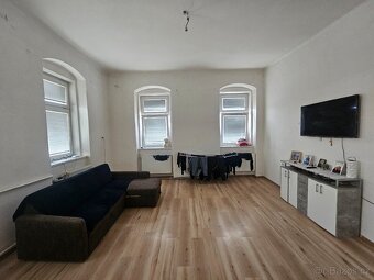 Pronájem bytu 3+1, 91m2 + 65m2, Moravský Beroun - 3