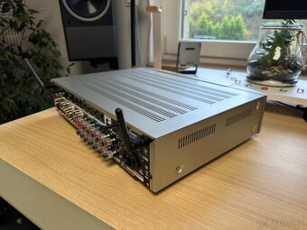 7.1 AV receiverem Marantz NR1605 - 3