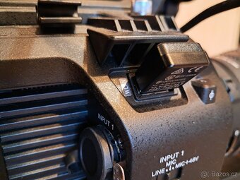 Sony FS7 4k + jednotka XDCA-FS7 + WiFi modem - 3