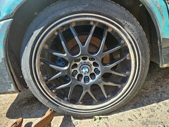 Krásná kola R18 s chromovým límcem BMW E46 E90 E87 atd. - 3