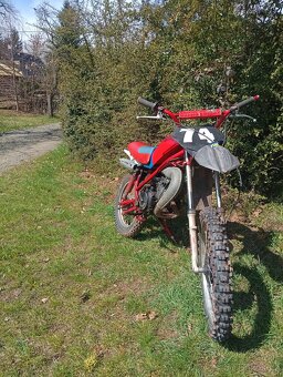 Honda MT8 - 3