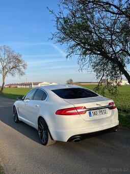 JAGUAR XF 250 3.0 tdi (202kw) 2012 rok - 3