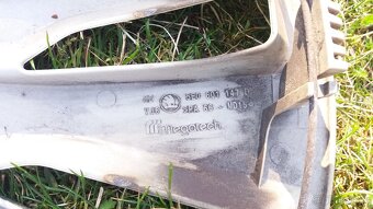 originální plastové poklice Škoda velikost 16" / použité - 3
