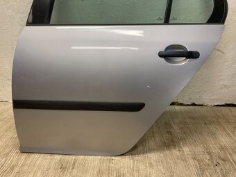 VW GOLF 5 2003-2008 - LEVÉ ZADNÍ DVEŘE KOMPLETNÍ LA7W - 3